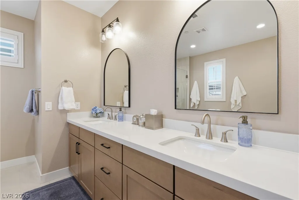 10196 Pleasant Knoll, Las Vegas, NV 89166