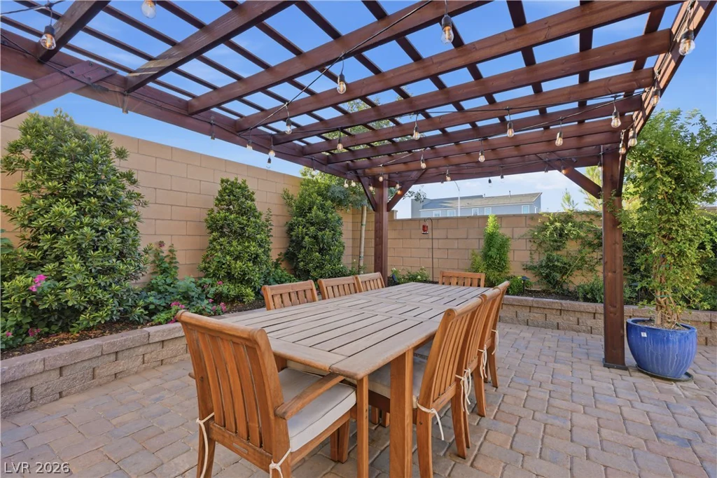 10196 Pleasant Knoll, Las Vegas, NV 89166