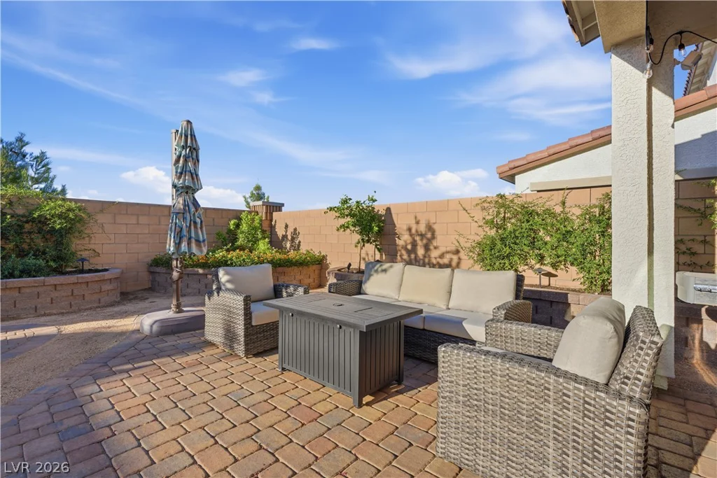 10196 Pleasant Knoll, Las Vegas, NV 89166
