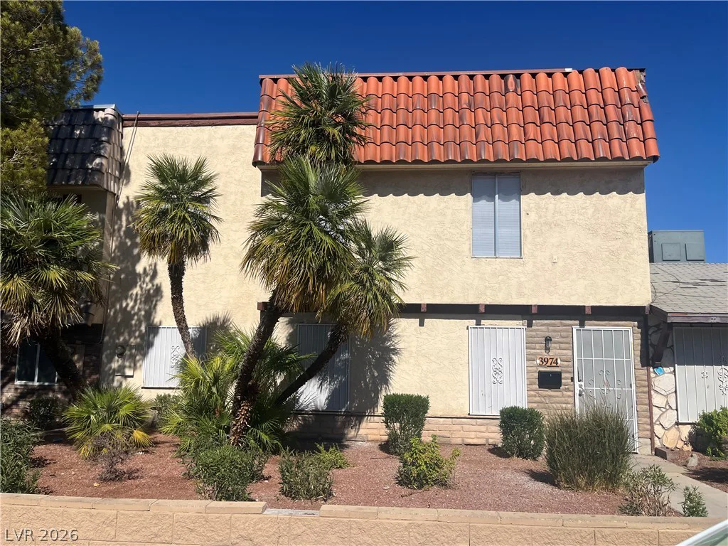 3974 Palos Verdes, Las Vegas, NV 89119