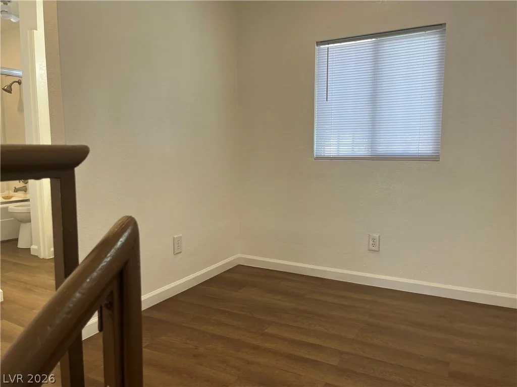 3974 Palos Verdes, Las Vegas, NV 89119