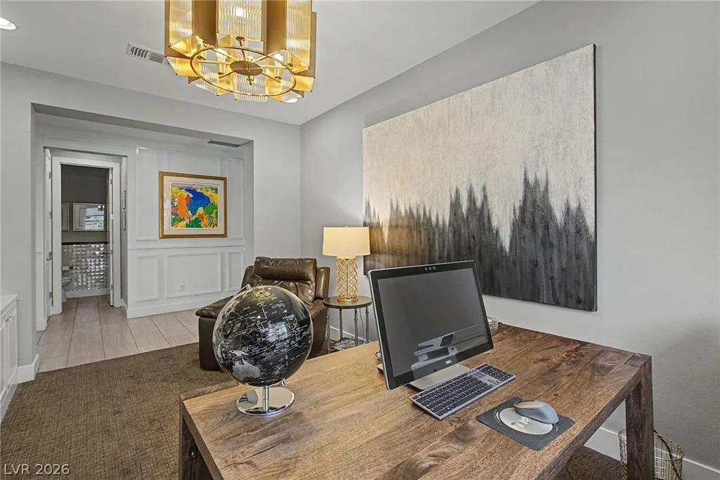 10433 Skye Paseo, Las Vegas, NV 89166