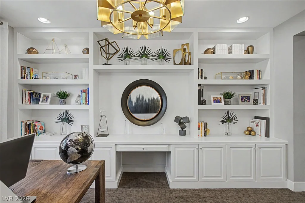 10433 Skye Paseo, Las Vegas, NV 89166