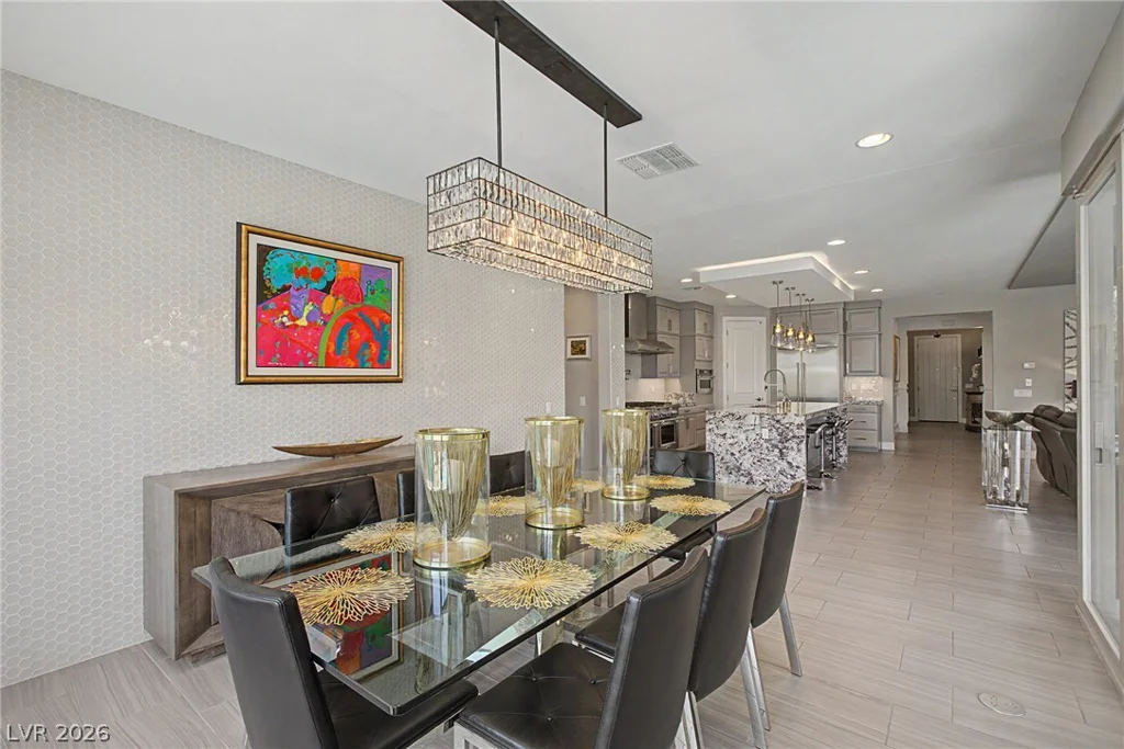 10433 Skye Paseo, Las Vegas, NV 89166