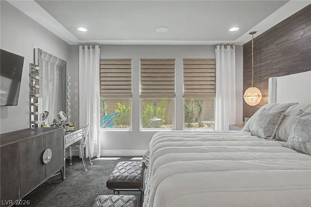 10433 Skye Paseo, Las Vegas, NV 89166
