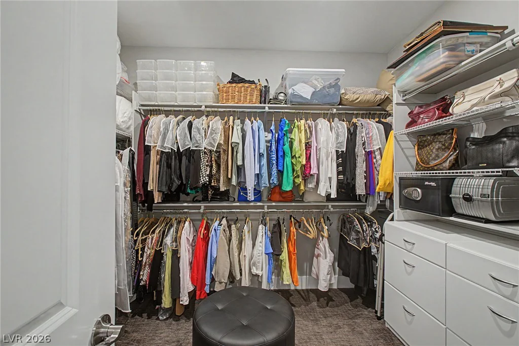 10433 Skye Paseo, Las Vegas, NV 89166