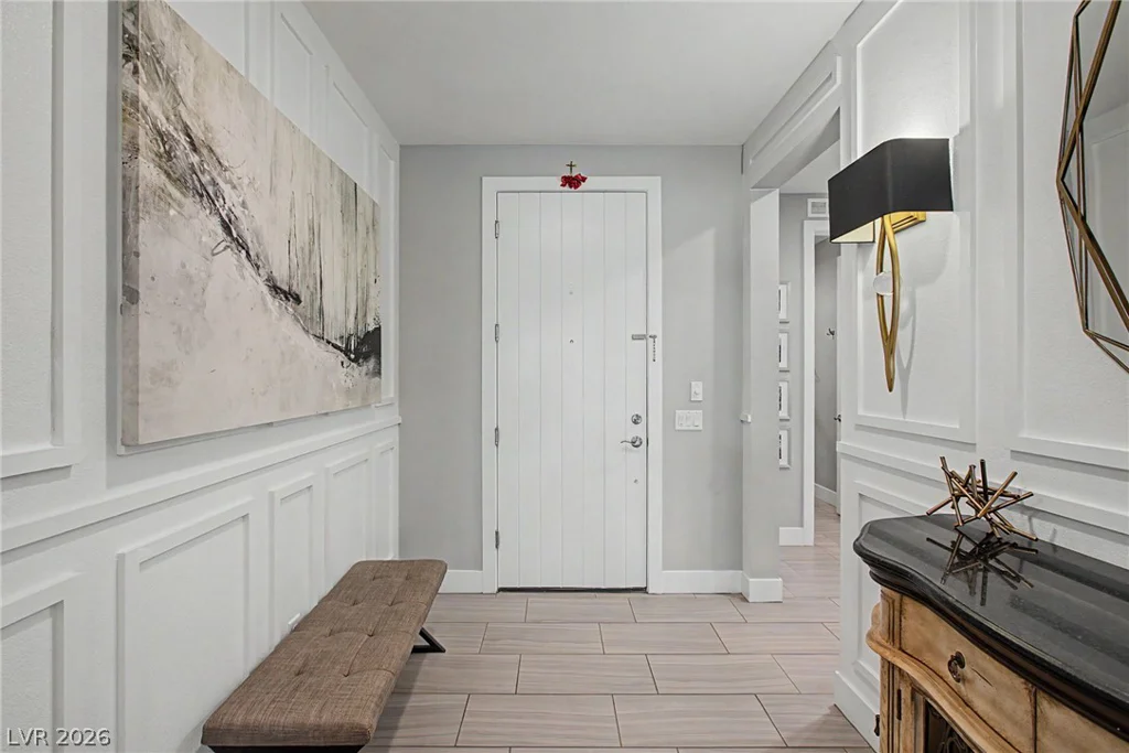 10433 Skye Paseo, Las Vegas, NV 89166