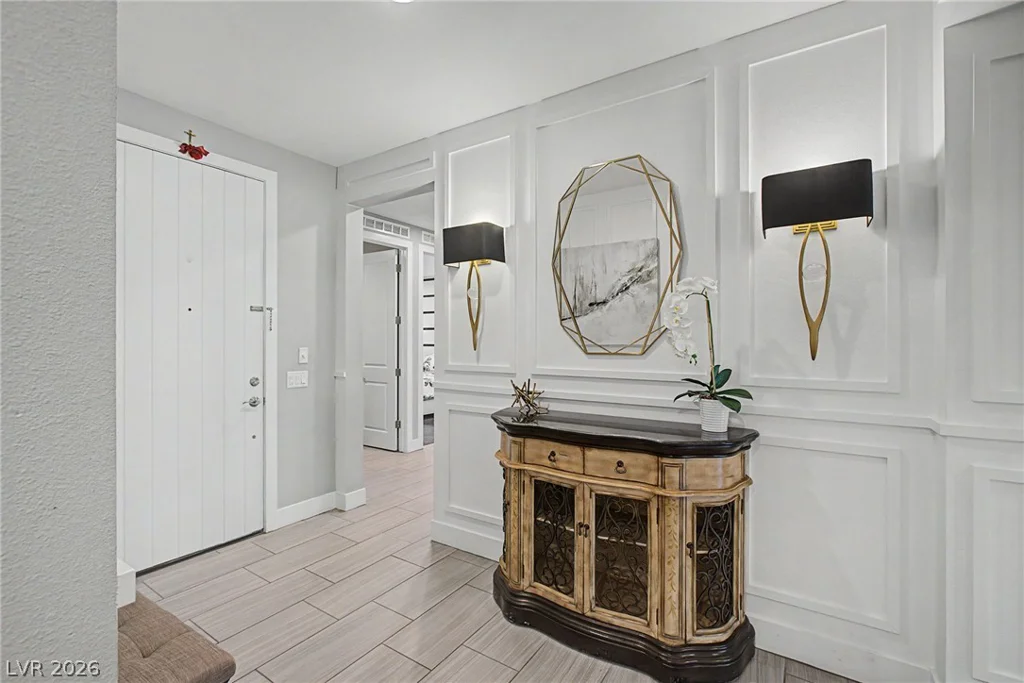 10433 Skye Paseo, Las Vegas, NV 89166