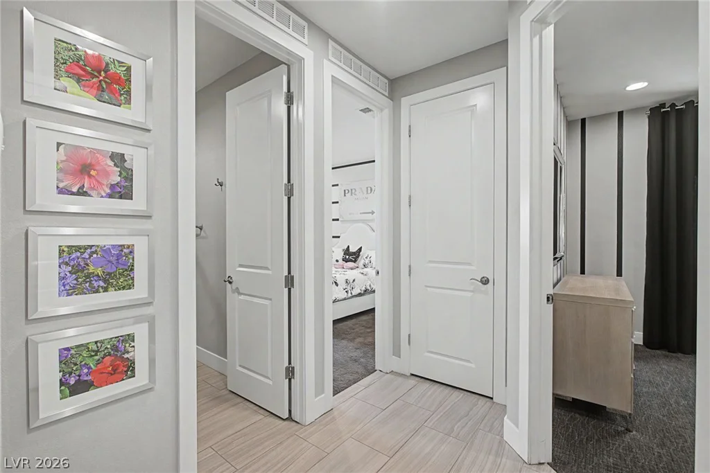10433 Skye Paseo, Las Vegas, NV 89166