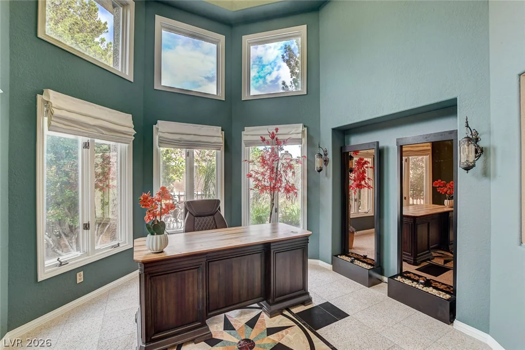 7201 Mission Hills, Las Vegas, NV 89113