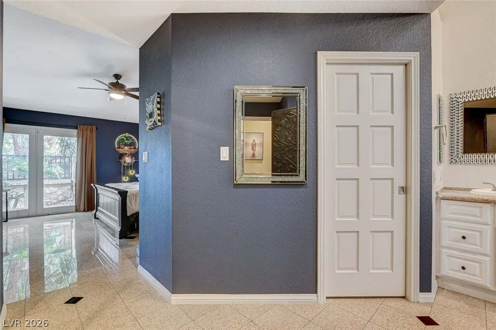 7201 Mission Hills, Las Vegas, NV 89113
