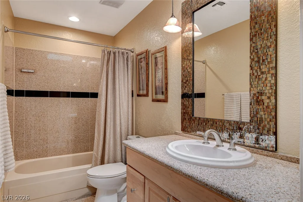 7201 Mission Hills, Las Vegas, NV 89113