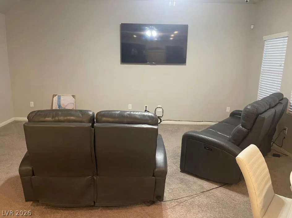 7066 Bronco, Las Vegas, NV 89118