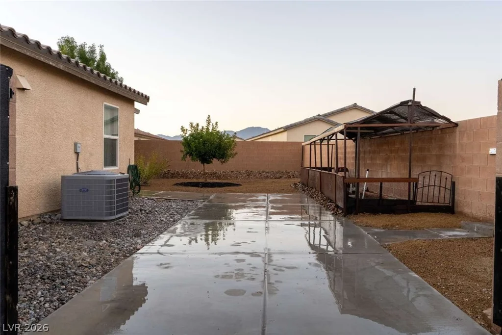 3896 Garfield, Pahrump, NV 89061