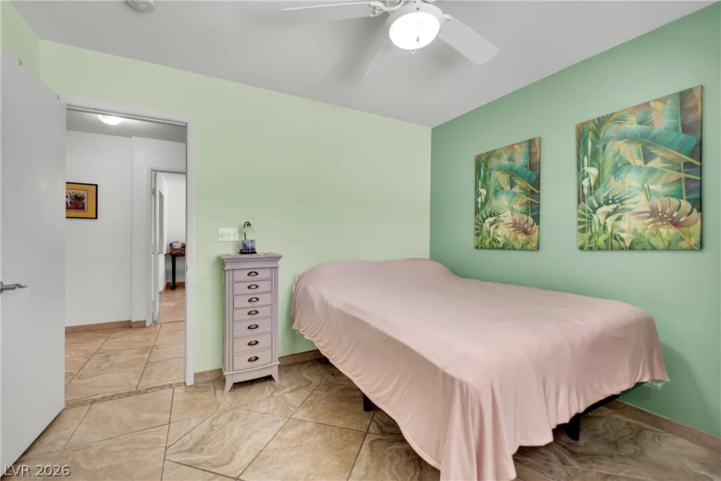 3126 Crownline, North Las Vegas, NV 89031