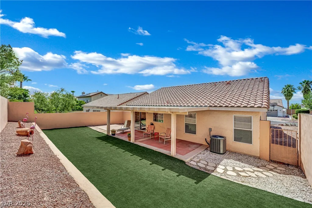 3126 Crownline, North Las Vegas, NV 89031