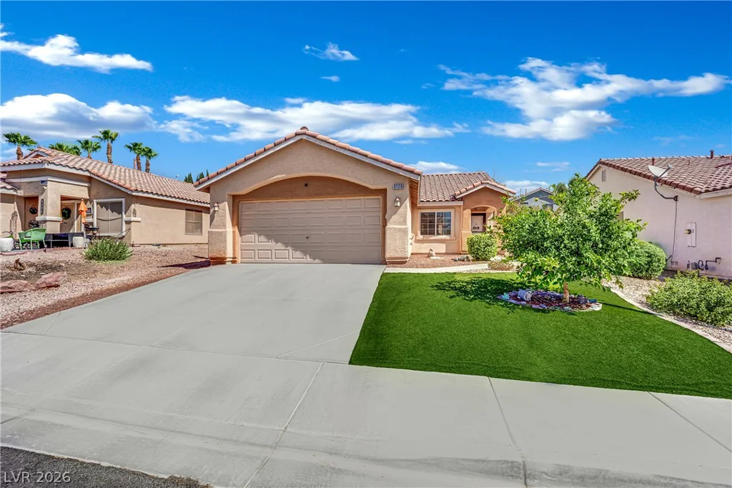 3126 Crownline, North Las Vegas, NV 89031