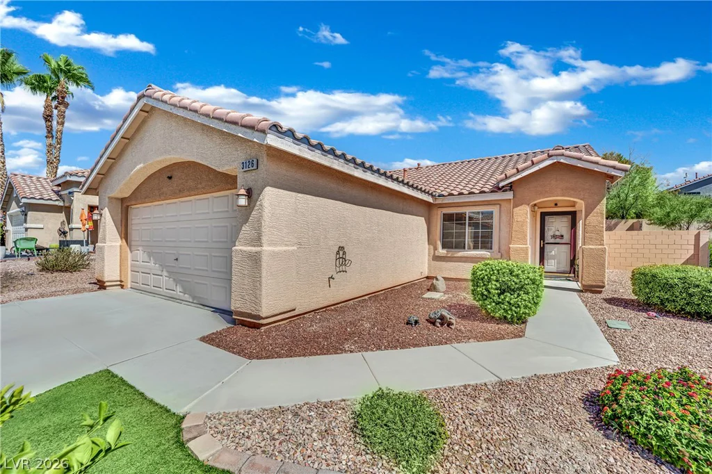3126 Crownline, North Las Vegas, NV 89031