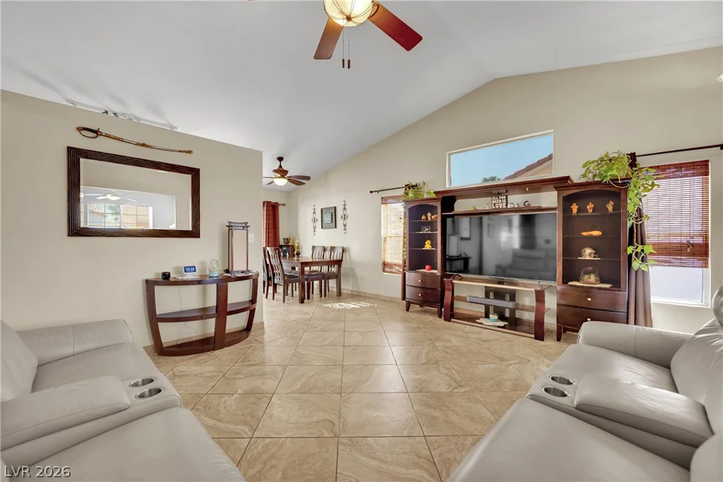 3126 Crownline, North Las Vegas, NV 89031