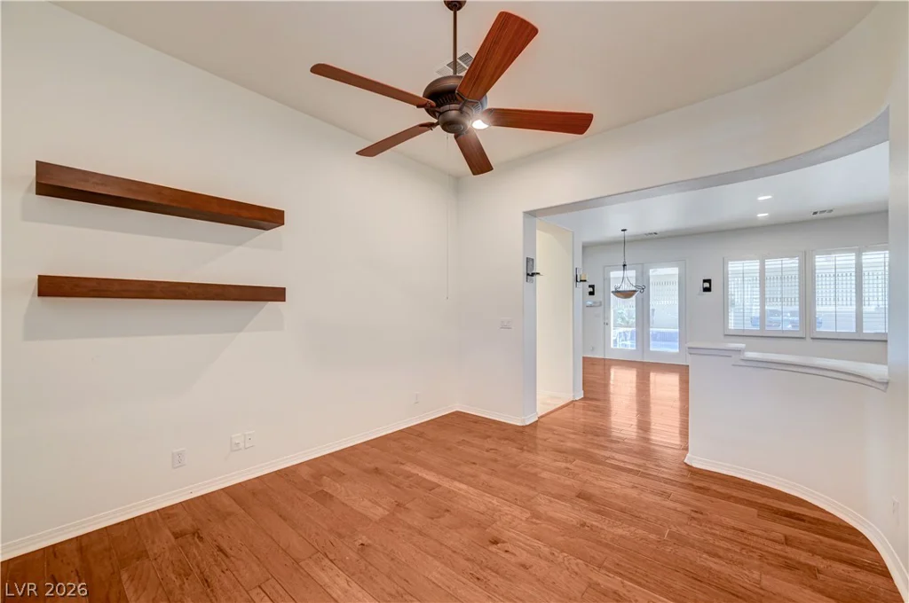 6641 Black Oaks, North Las Vegas, NV 89084