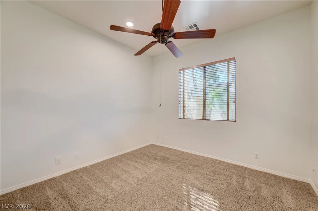 6641 Black Oaks, North Las Vegas, NV 89084