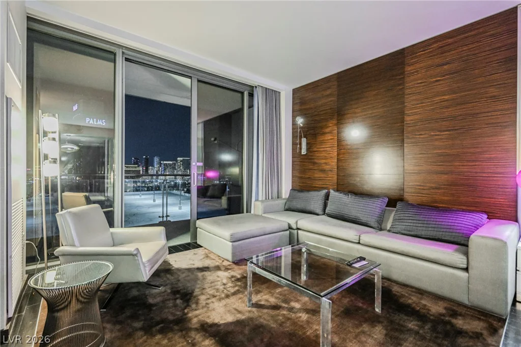 4381 Flamingo, Las Vegas, NV 89103