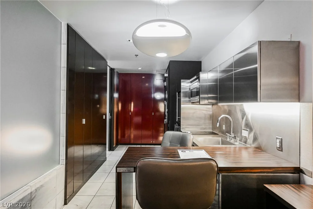 4381 Flamingo, Las Vegas, NV 89103