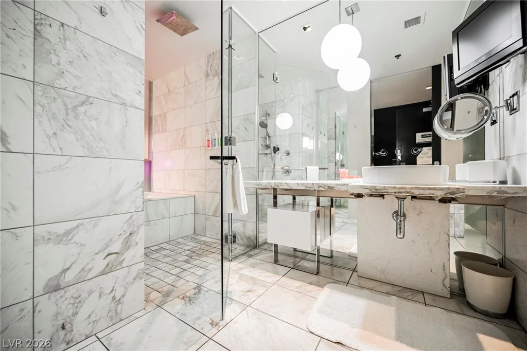 4381 Flamingo, Las Vegas, NV 89103