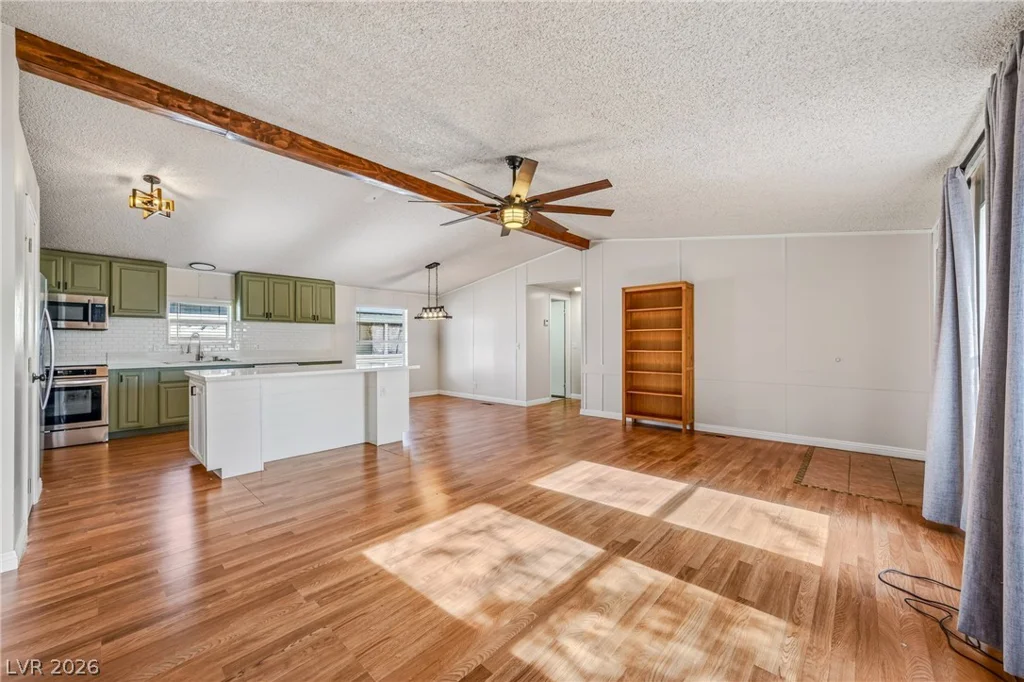 60 Zapata, Pahrump, NV 89048