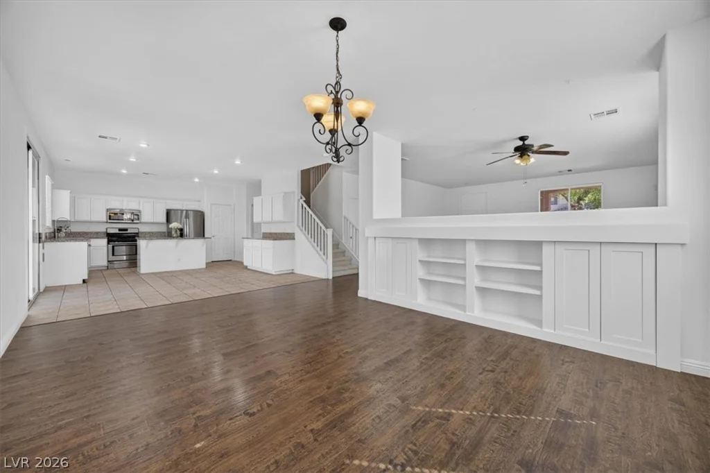3799 Honey Ridge, Las Vegas, NV 89135