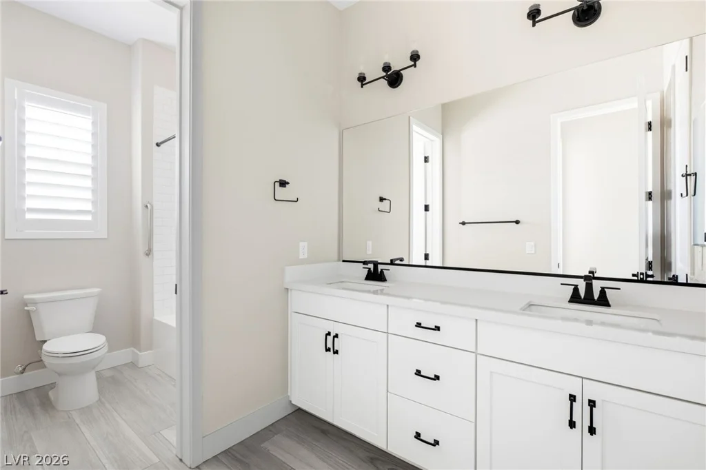 10086 Goff Grove, Las Vegas, NV 89183