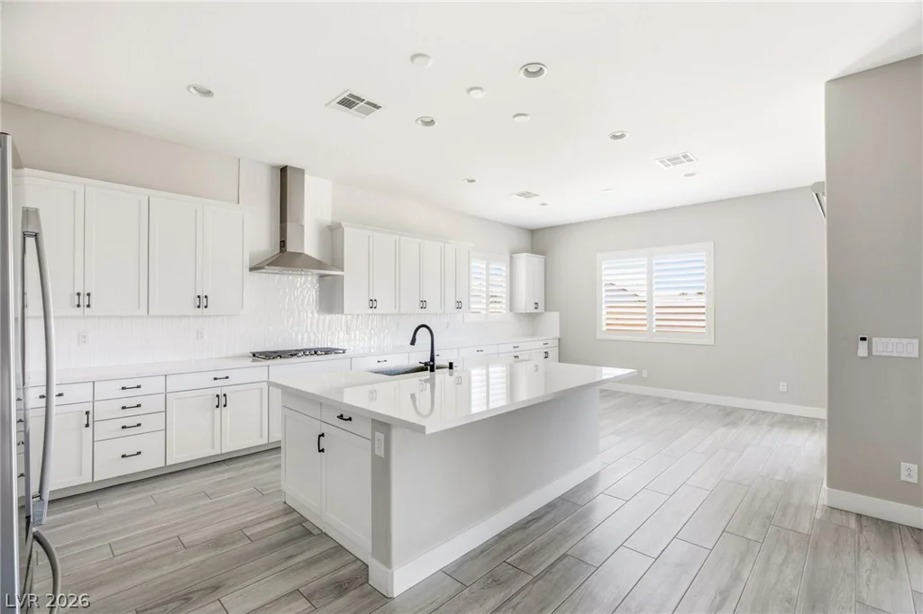10086 Goff Grove, Las Vegas, NV 89183
