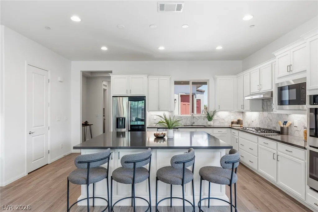 11605 Falcon Gorge, Las Vegas, NV 89138