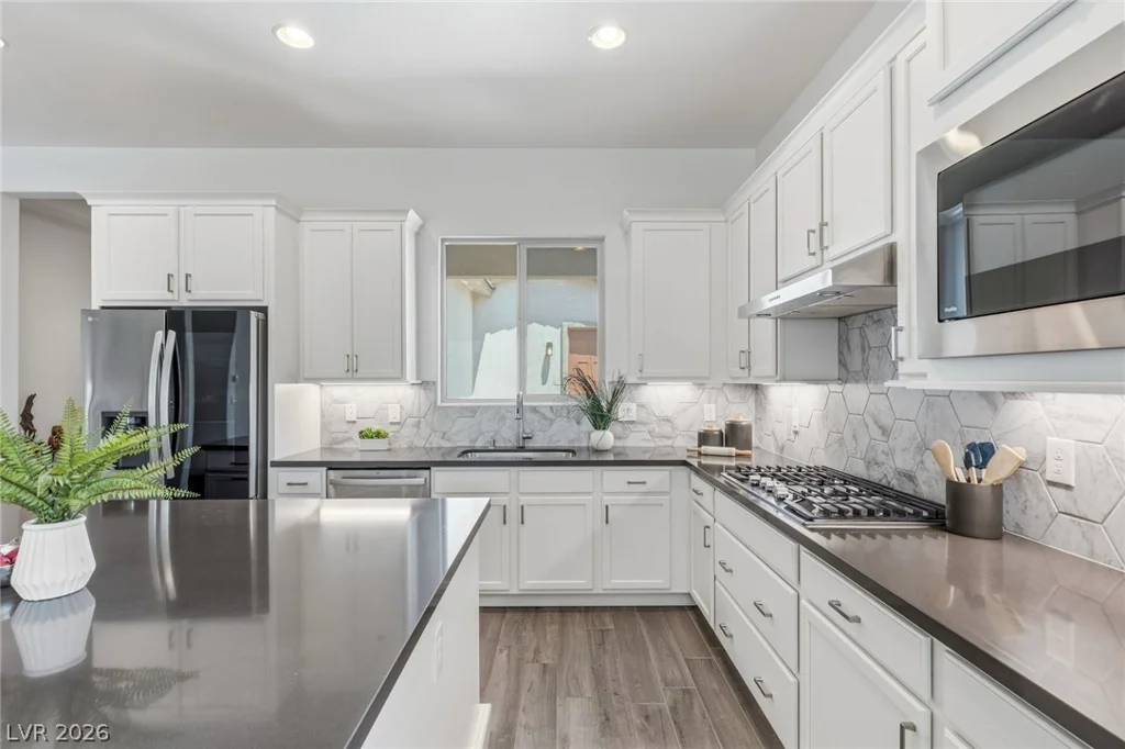 11605 Falcon Gorge, Las Vegas, NV 89138