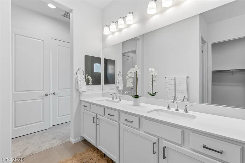 11605 Falcon Gorge, Las Vegas, NV 89138