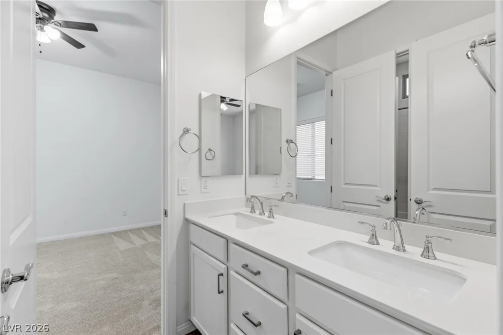 11605 Falcon Gorge, Las Vegas, NV 89138