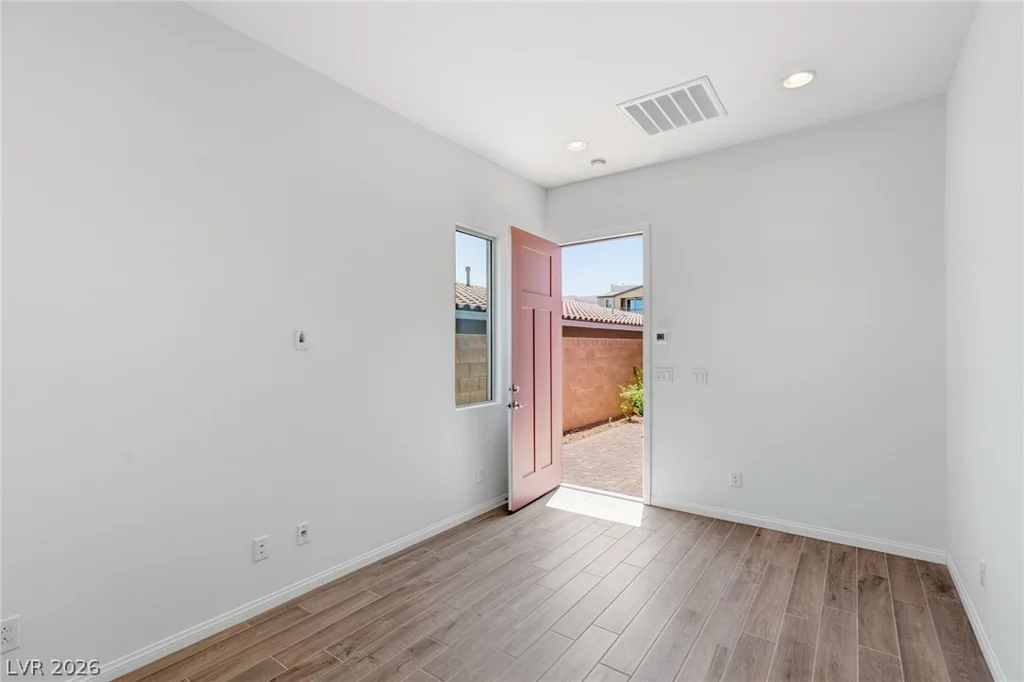 11605 Falcon Gorge, Las Vegas, NV 89138