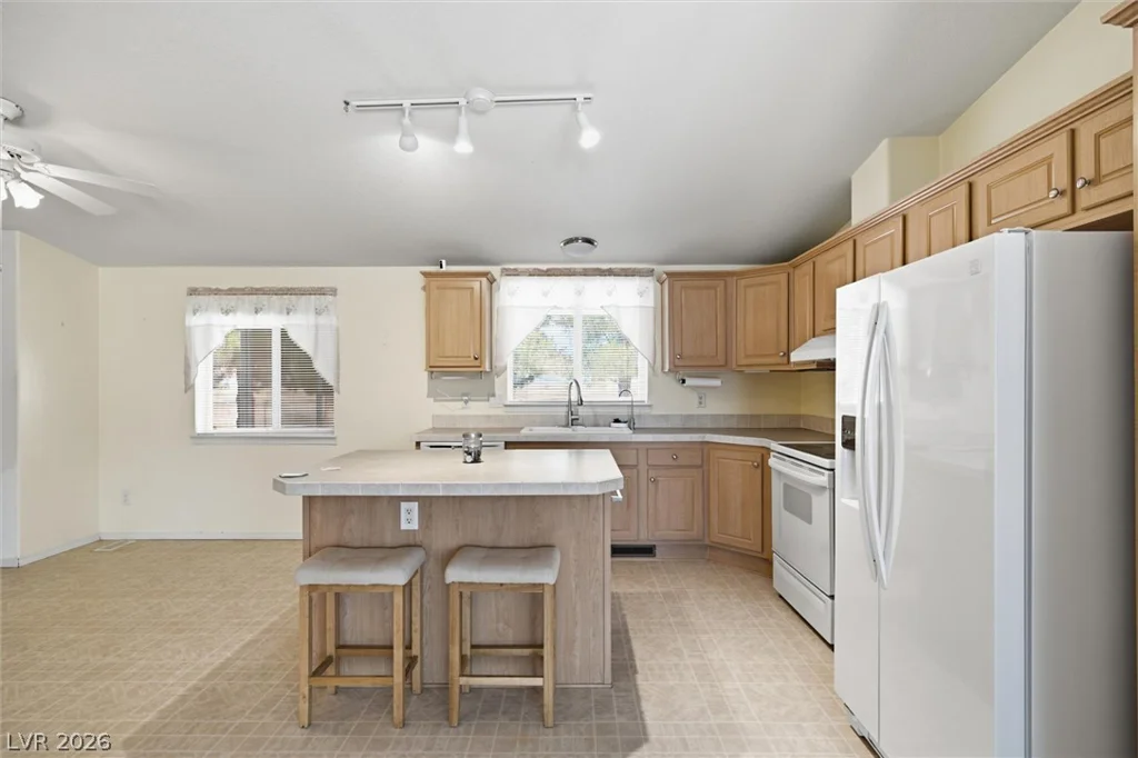 4300 Emma, Pahrump, NV 89048