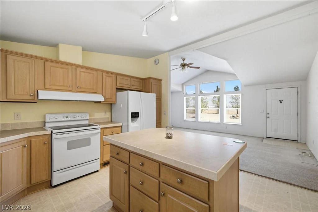 4300 Emma, Pahrump, NV 89048