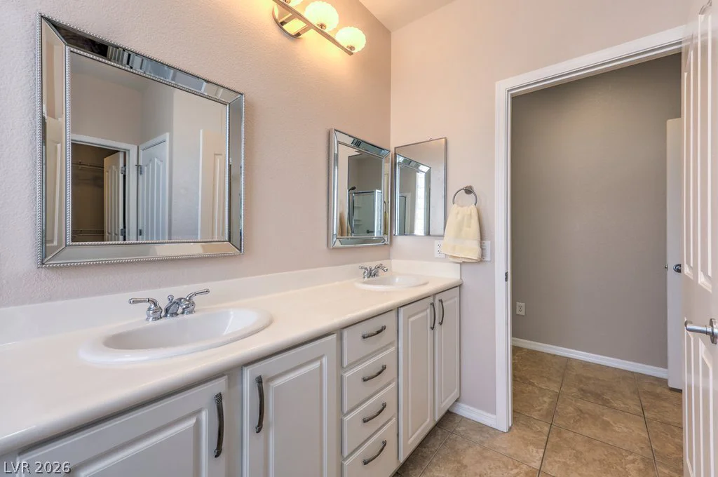 2318 Black River Falls, Henderson, NV 89044