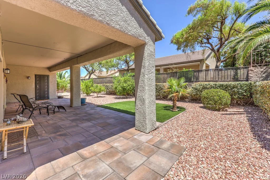 2318 Black River Falls, Henderson, NV 89044