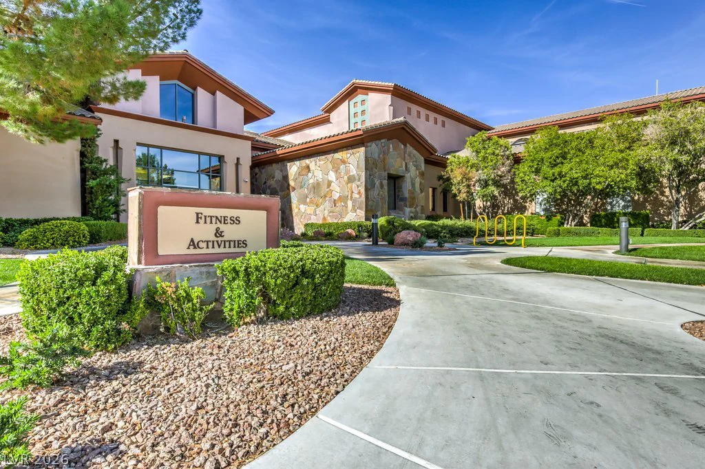 2318 Black River Falls, Henderson, NV 89044