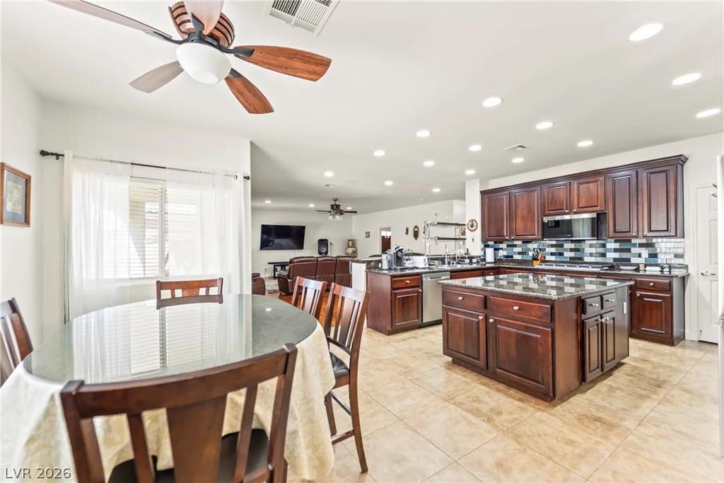 6009 Jalisco, Las Vegas, NV 89131