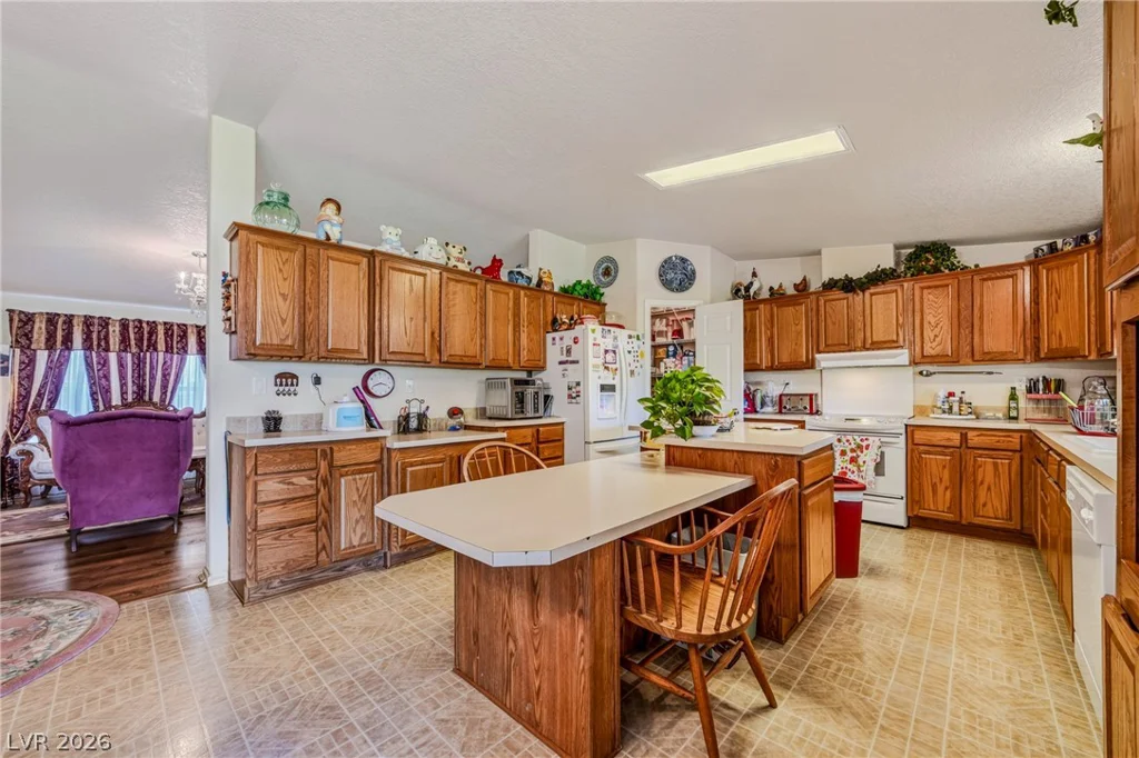 1710 Blosser Ranch, Pahrump, NV 89060