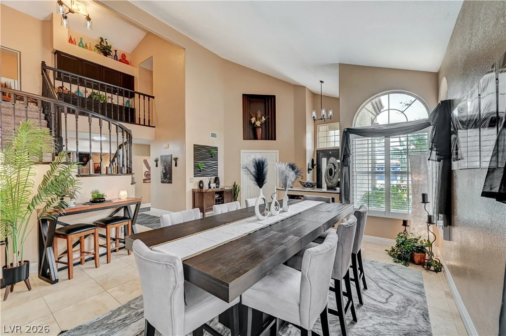 2109 Marble Gorge, Las Vegas, NV 89117