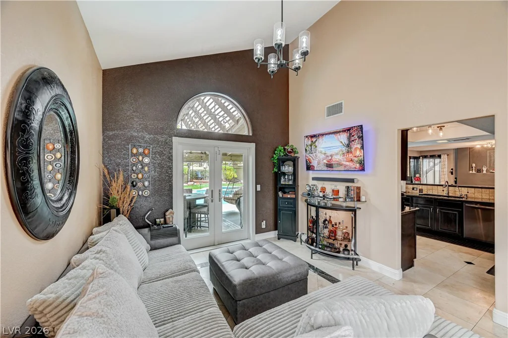 2109 Marble Gorge, Las Vegas, NV 89117