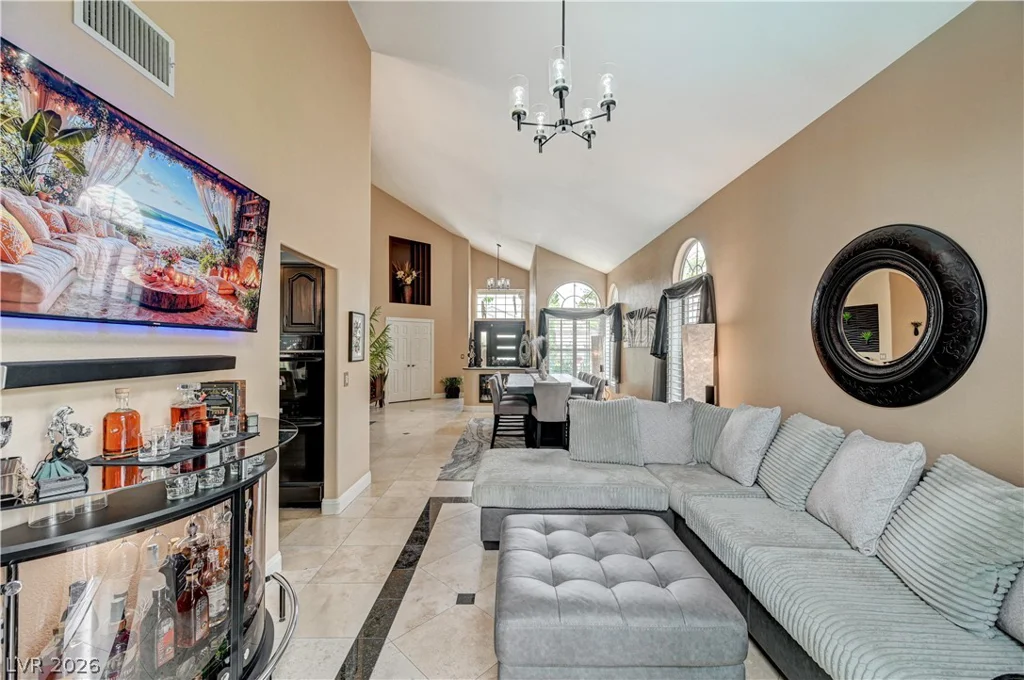 2109 Marble Gorge, Las Vegas, NV 89117