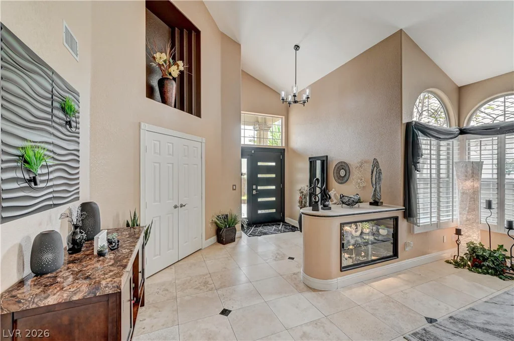 2109 Marble Gorge, Las Vegas, NV 89117