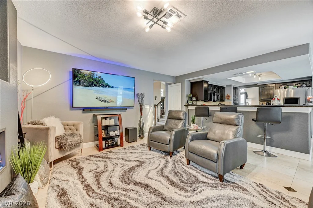 2109 Marble Gorge, Las Vegas, NV 89117