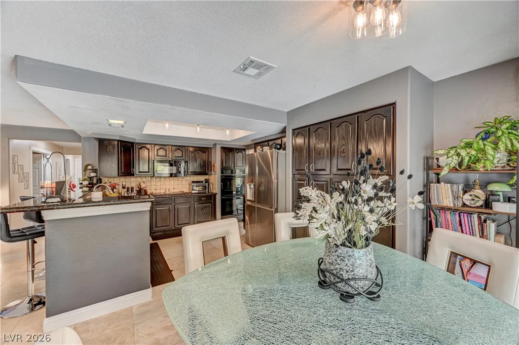2109 Marble Gorge, Las Vegas, NV 89117